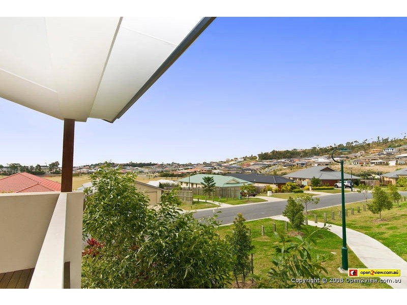 Pacific Pines QLD 4211