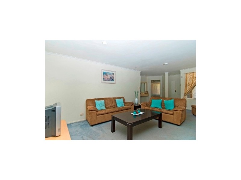 1 Vaucluse Place, Robina QLD 4226