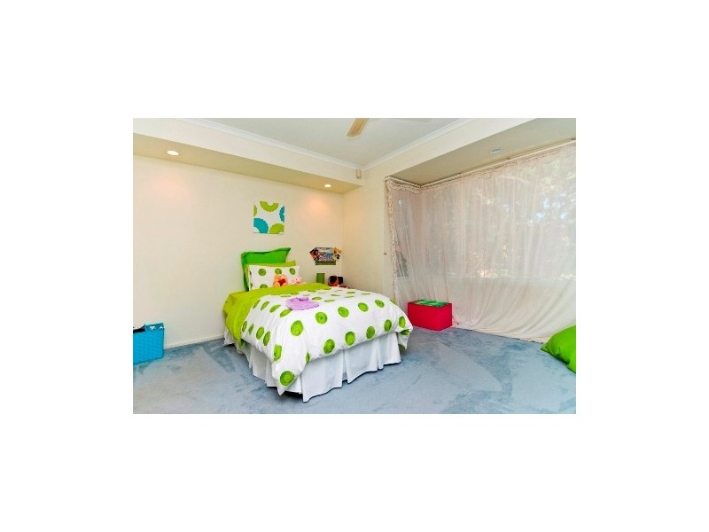 1 Vaucluse Place, Robina QLD 4226