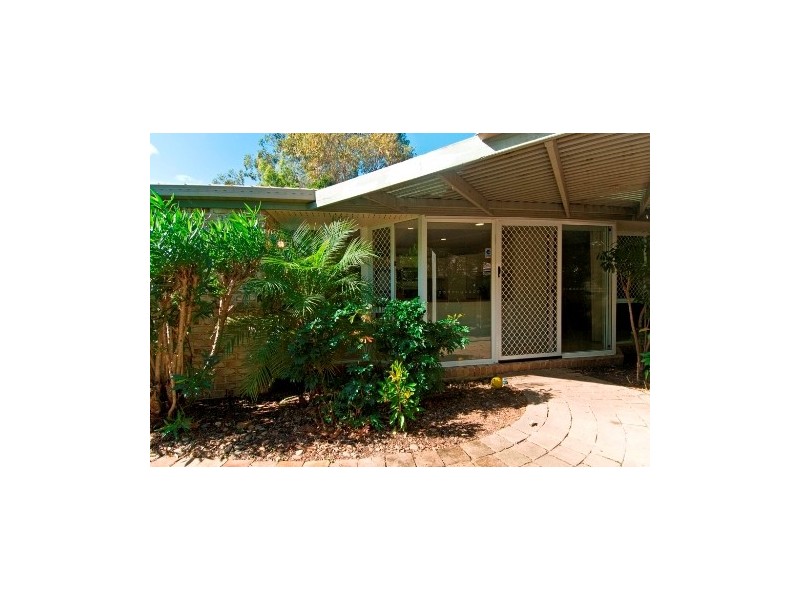 1 Vaucluse Place, Robina QLD 4226