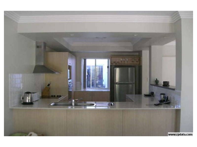 16 ROYAL WOODS Drive, Robina QLD 4226