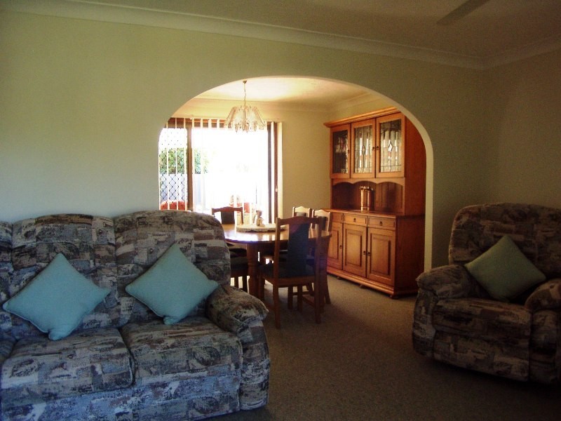 6 Eastwood Drive, Robina QLD 4226