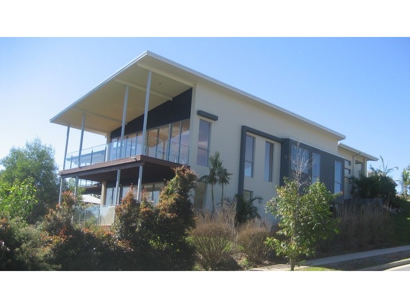 2 Lyra Court, Robina QLD 4226