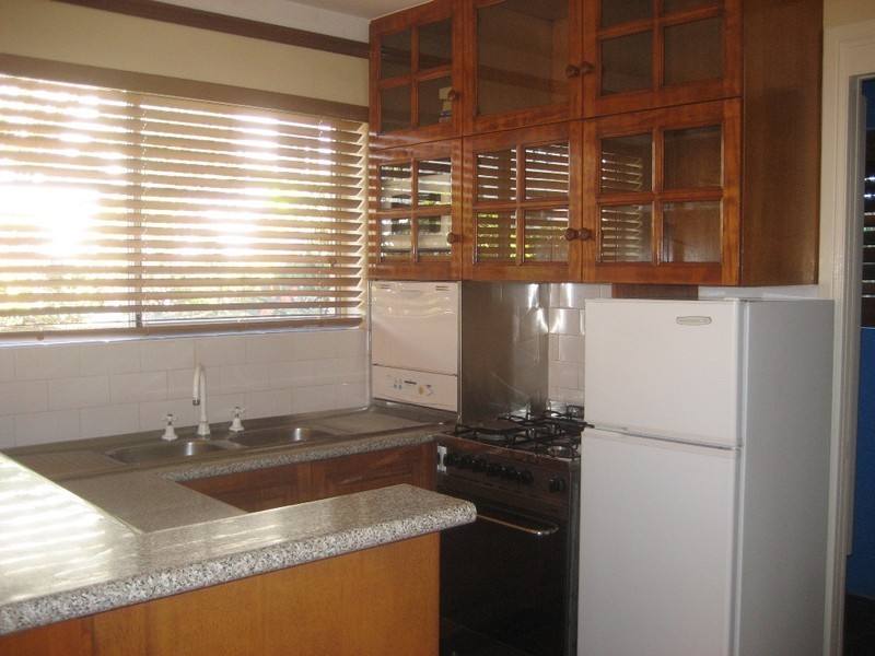 1/196 Hedges Avenue, Mermaid Beach QLD 4218