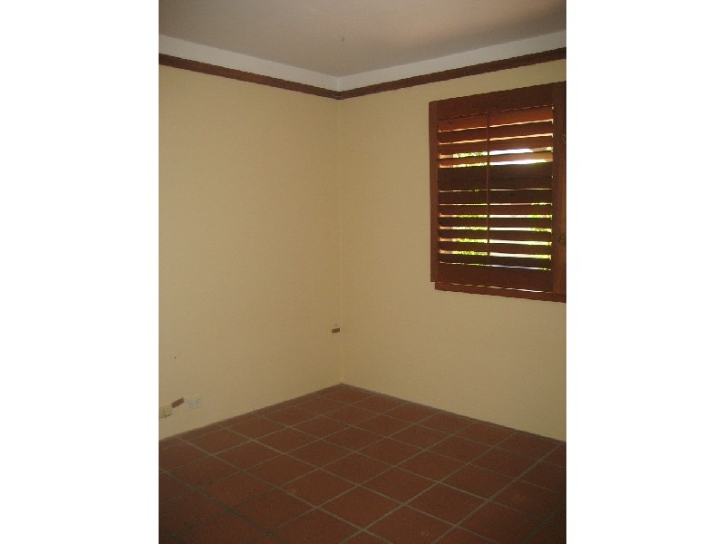 1/196 Hedges Avenue, Mermaid Beach QLD 4218