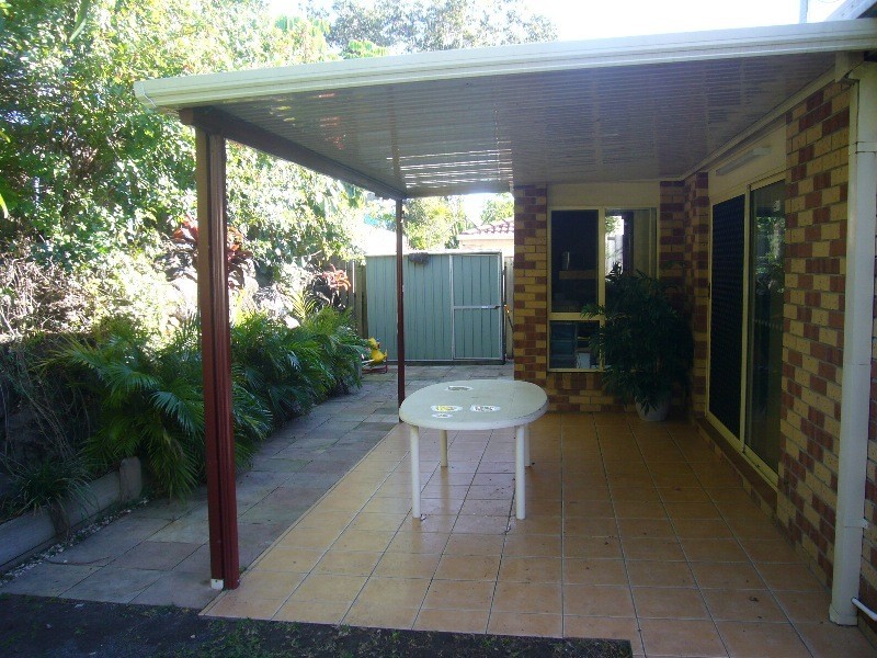 5a Merrilaine Crescent, Merrimac QLD 4226