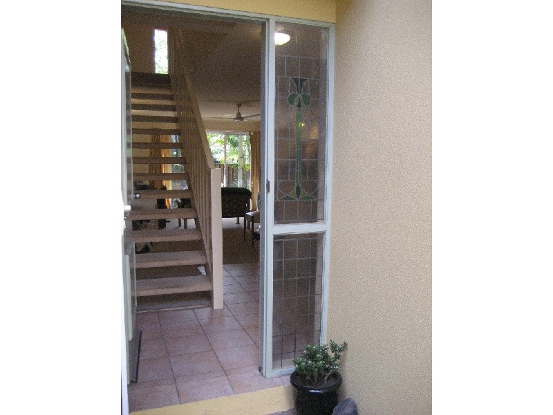 138/215 Cottesloe Drive, Mermaid Waters QLD 4218