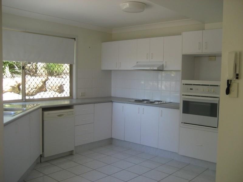 27/43 Doubleview Drive, Elanora QLD 4221