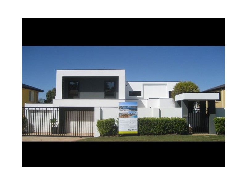 27 Tullamarine Drive, Robina QLD 4226