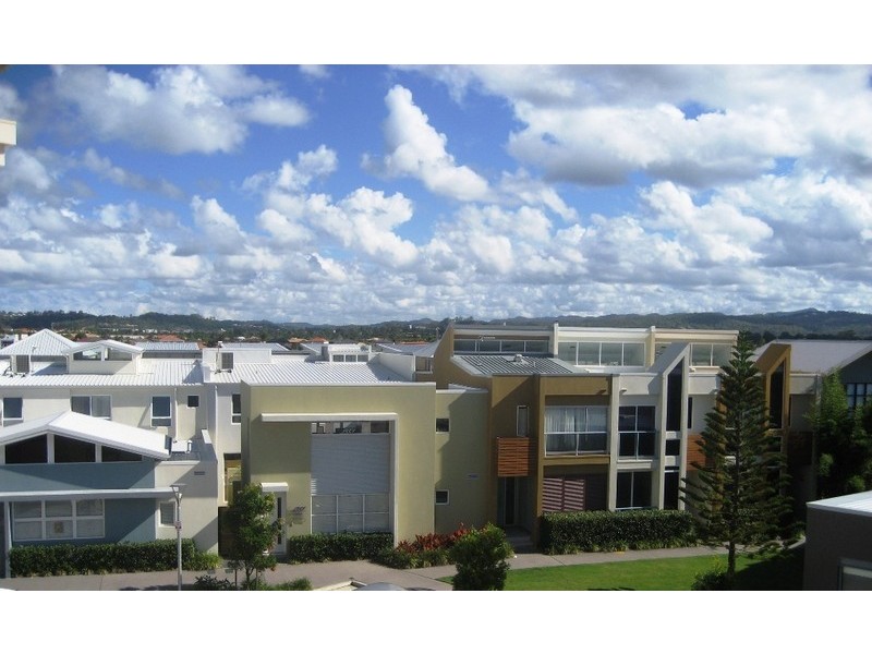 Varsity Lakes QLD 4227