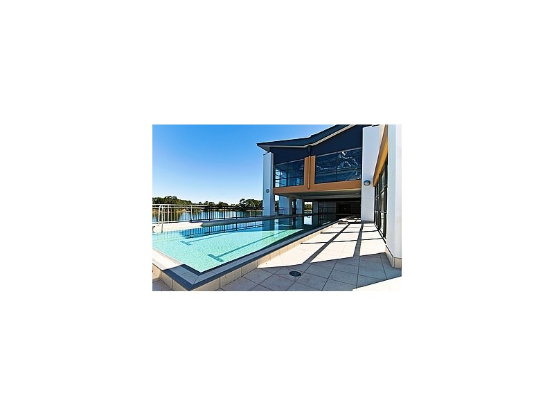 Robina QLD 4226