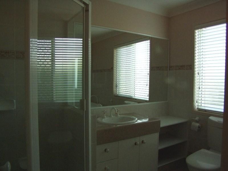 2 Millswood Close, Robina QLD 4226