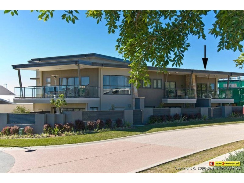 3/18 Menton Avenue, Varsity Lakes QLD 4227