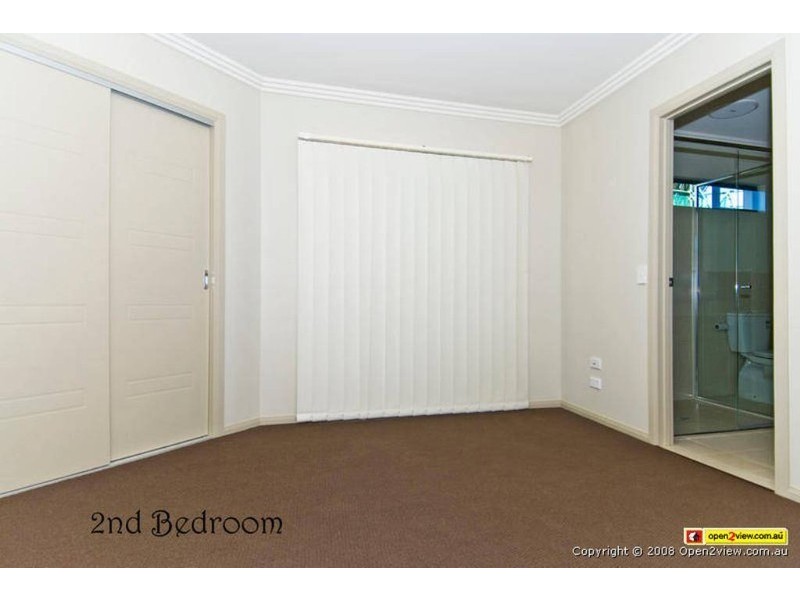 3/18 Menton Avenue, Varsity Lakes QLD 4227