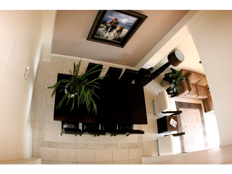 11/117 Palm Meadows Drive, Carrara QLD 4211