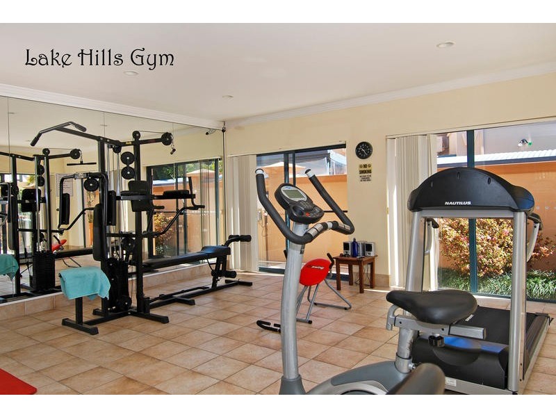 11/117 Palm Meadows Drive, Carrara QLD 4211