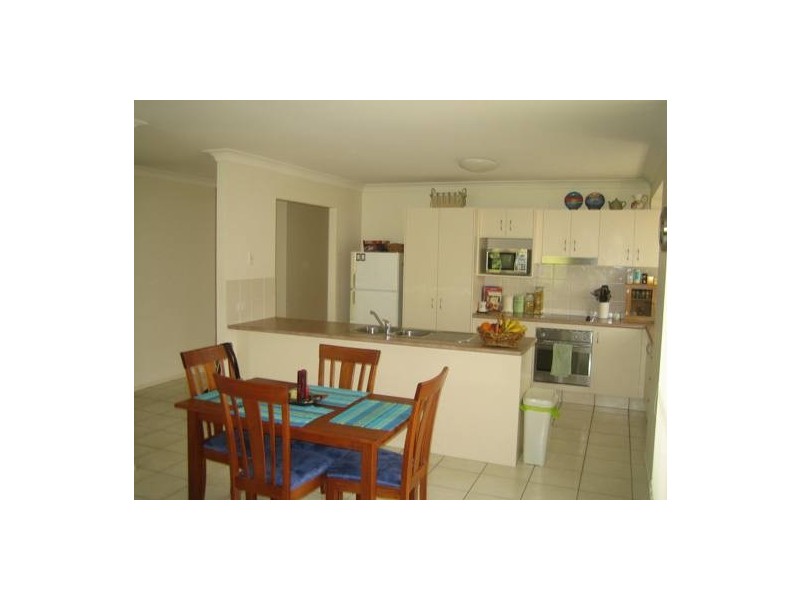 3 Sharscay Close, Burleigh Heads QLD 4220
