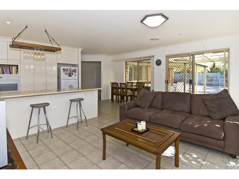 12 Bushlark Street, Varsity Lakes QLD 4227