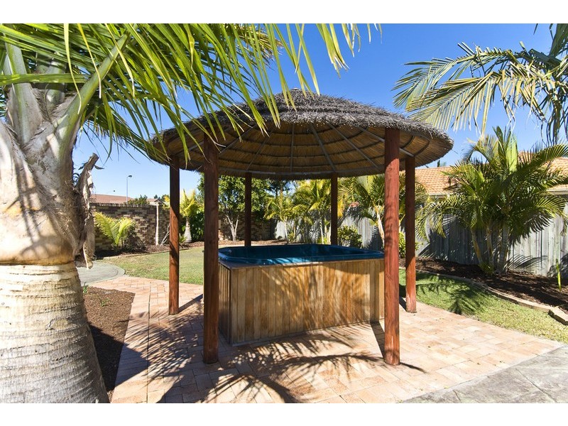 12 Bushlark Street, Varsity Lakes QLD 4227