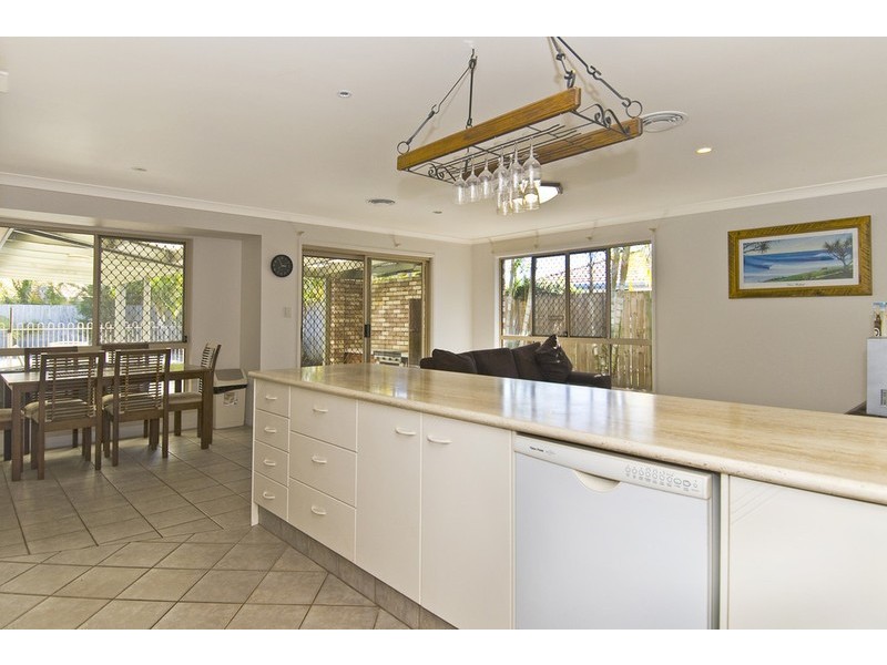 12 Bushlark Street, Varsity Lakes QLD 4227