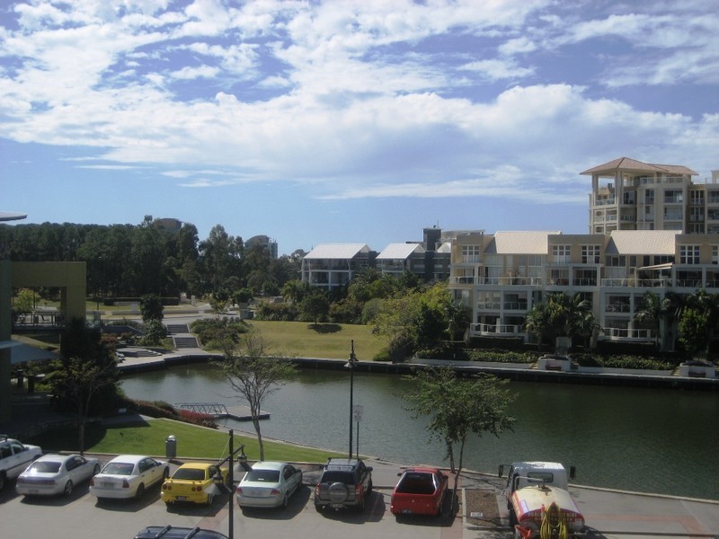 24 Market Square 201 Varsity Parade, Varsity Lakes QLD 4227