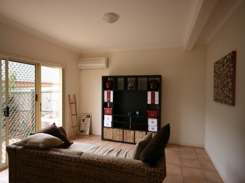 Varsity Lakes QLD 4227