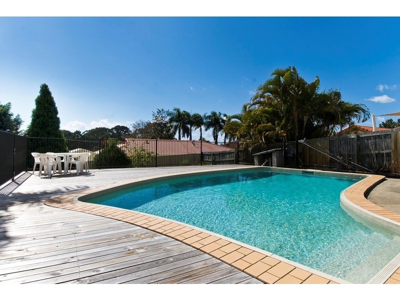 295 Ashmore Road, Benowa QLD 4217