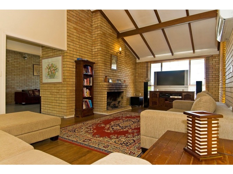 295 Ashmore Road, Benowa QLD 4217