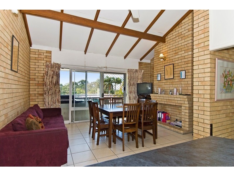 295 Ashmore Road, Benowa QLD 4217