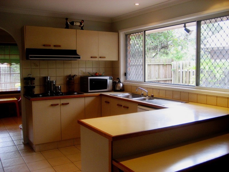 2 Mosman Road, Robina QLD 4226