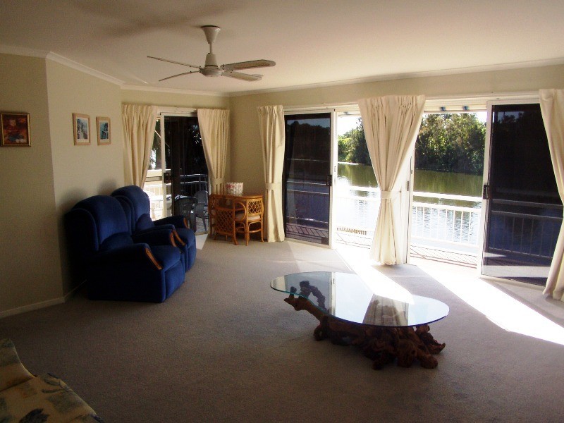 34 Emerton Cres, Robina  Qld  4226, Robina QLD 4226