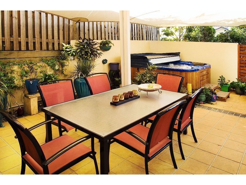 3/15 Gerona Circuit, Varsity Lakes QLD 4227