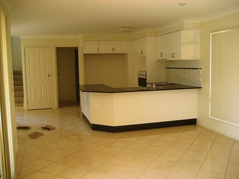 2/10 Miami Shore Pde  Miami, Miami QLD 4220