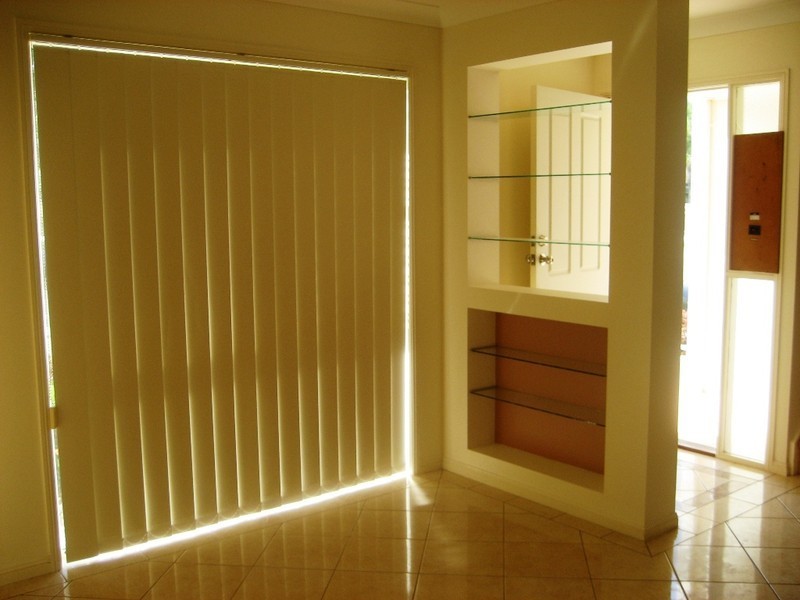 2/10 Miami Shore Pde  Miami, Miami QLD 4220