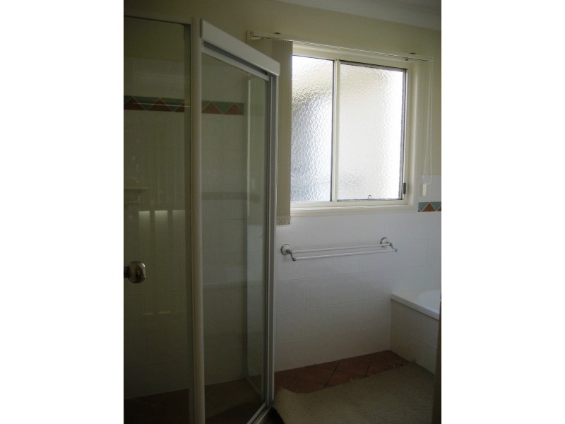 2/10 Miami Shore Pde  Miami, Miami QLD 4220