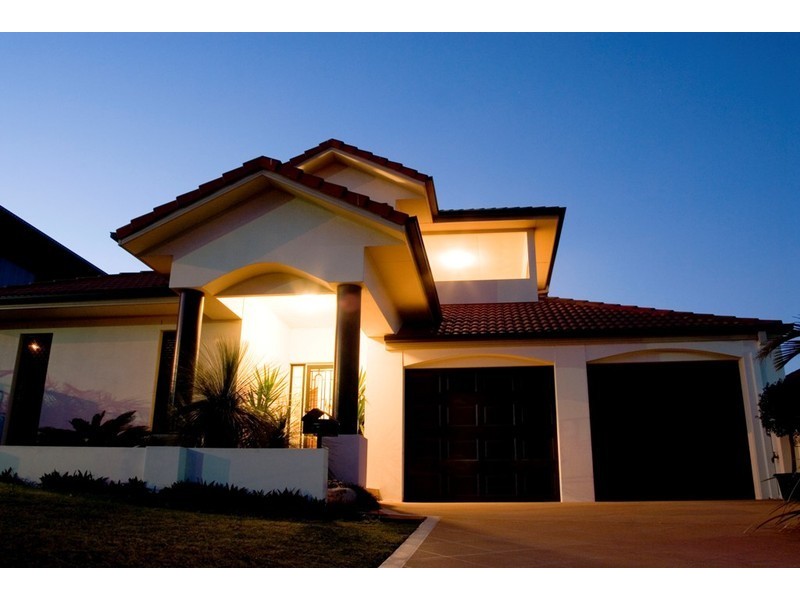 17 Magenta Drive, Varsity Lakes QLD 4227