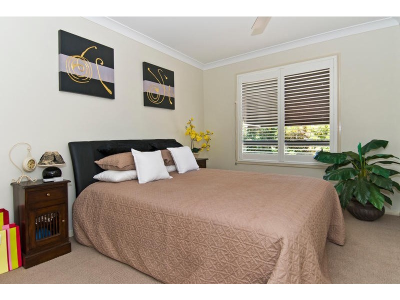 Clear Island Waters QLD 4226