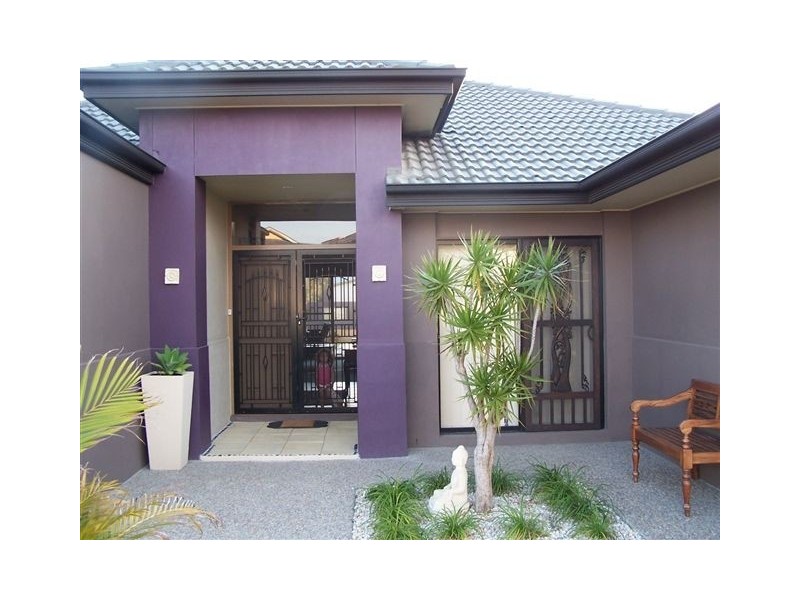 15 Montville Court, Varsity Lakes QLD 4227