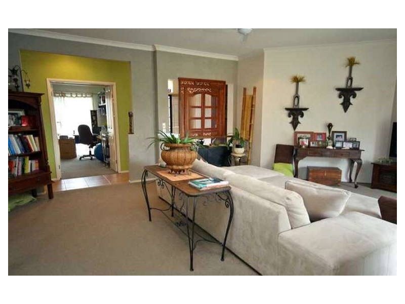 15 Montville Court, Varsity Lakes QLD 4227