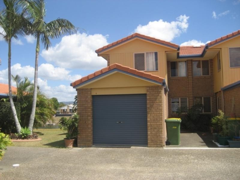 5/6 Lowood Court, Varsity Lakes QLD 4227