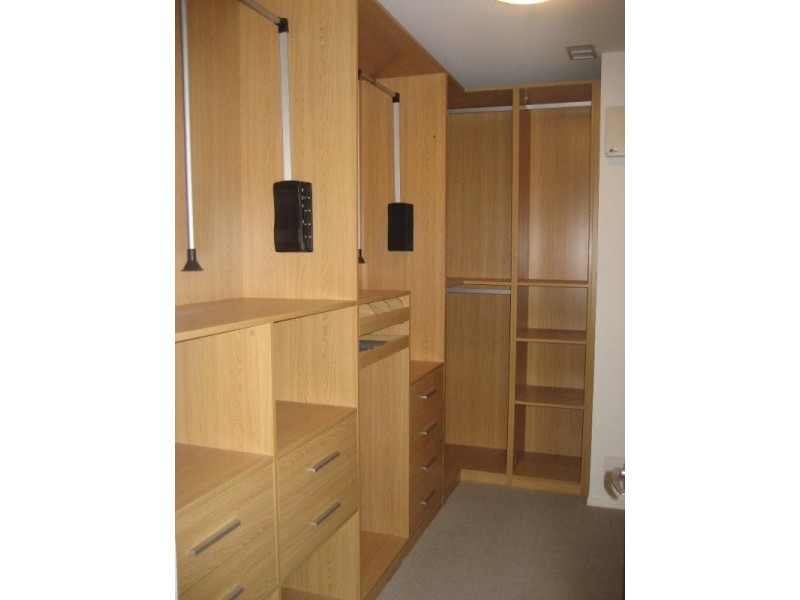 Varsity Lakes QLD 4227