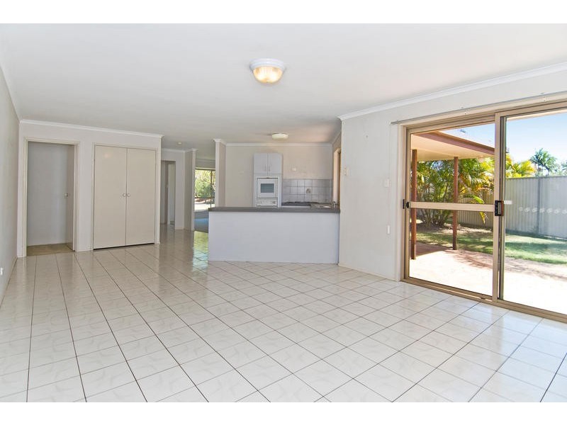 8 Carrum Court, Robina QLD 4226