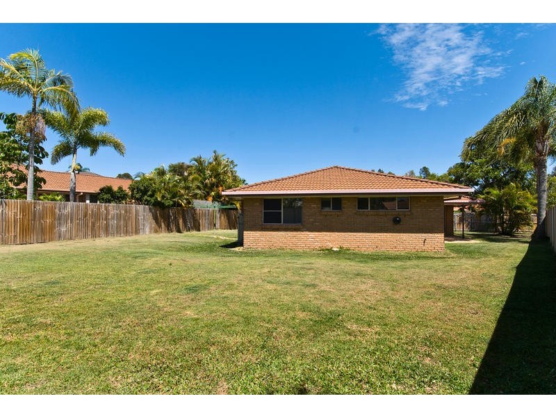 8 Carrum Court, Robina QLD 4226