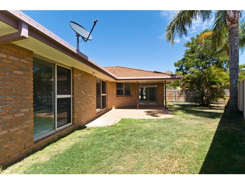 8 Carrum Court, Robina QLD 4226