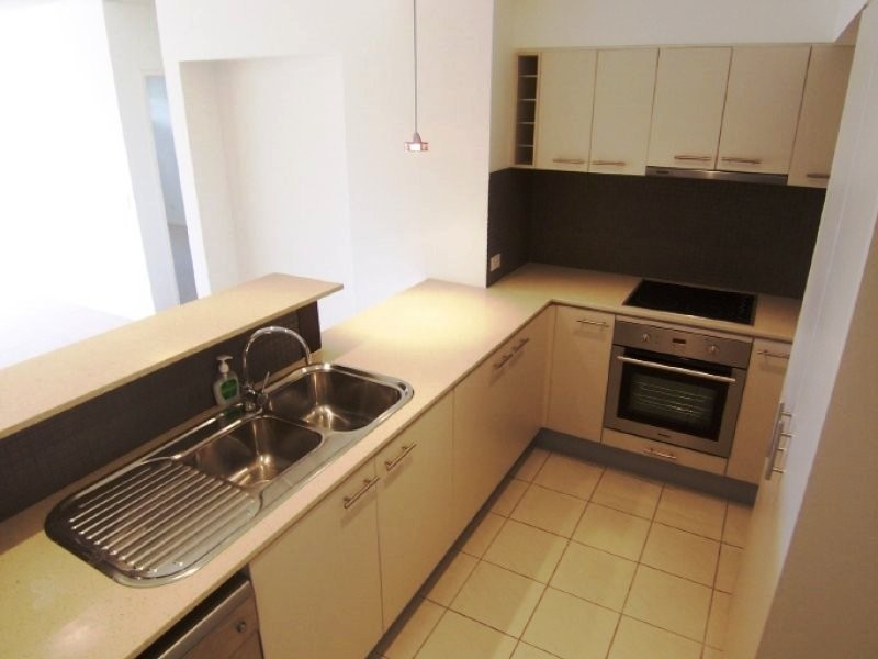 1/15 Laver Drv (UNDER APPLICATION), Robina QLD 4226