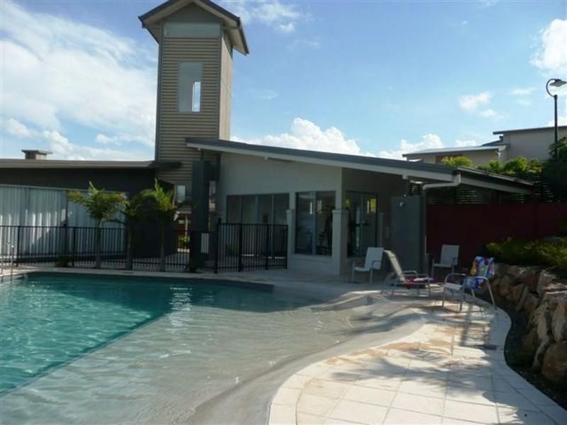 Varsity Lakes QLD 4227