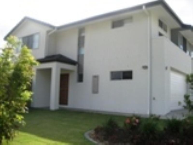 Varsity Lakes QLD 4227