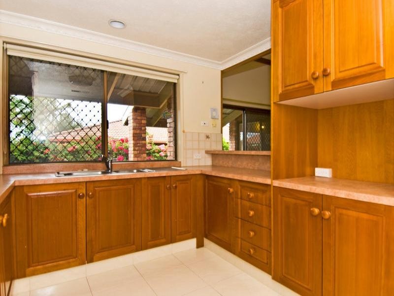 243 Ron Penhaligon Way, Robina QLD 4226