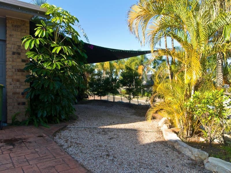 15 Glen Iris Place, Robina QLD 4226