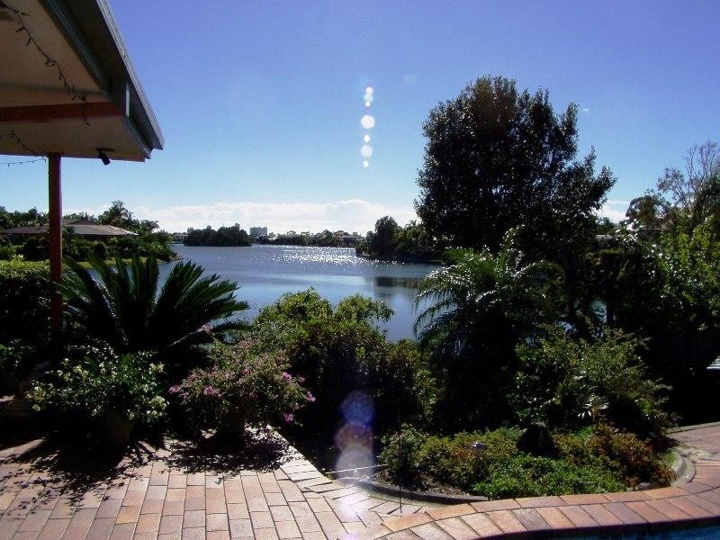 40 Manly Drive, Robina QLD 4226